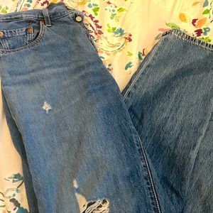 Lightly used ripped Levi’s Jeans 501’s
